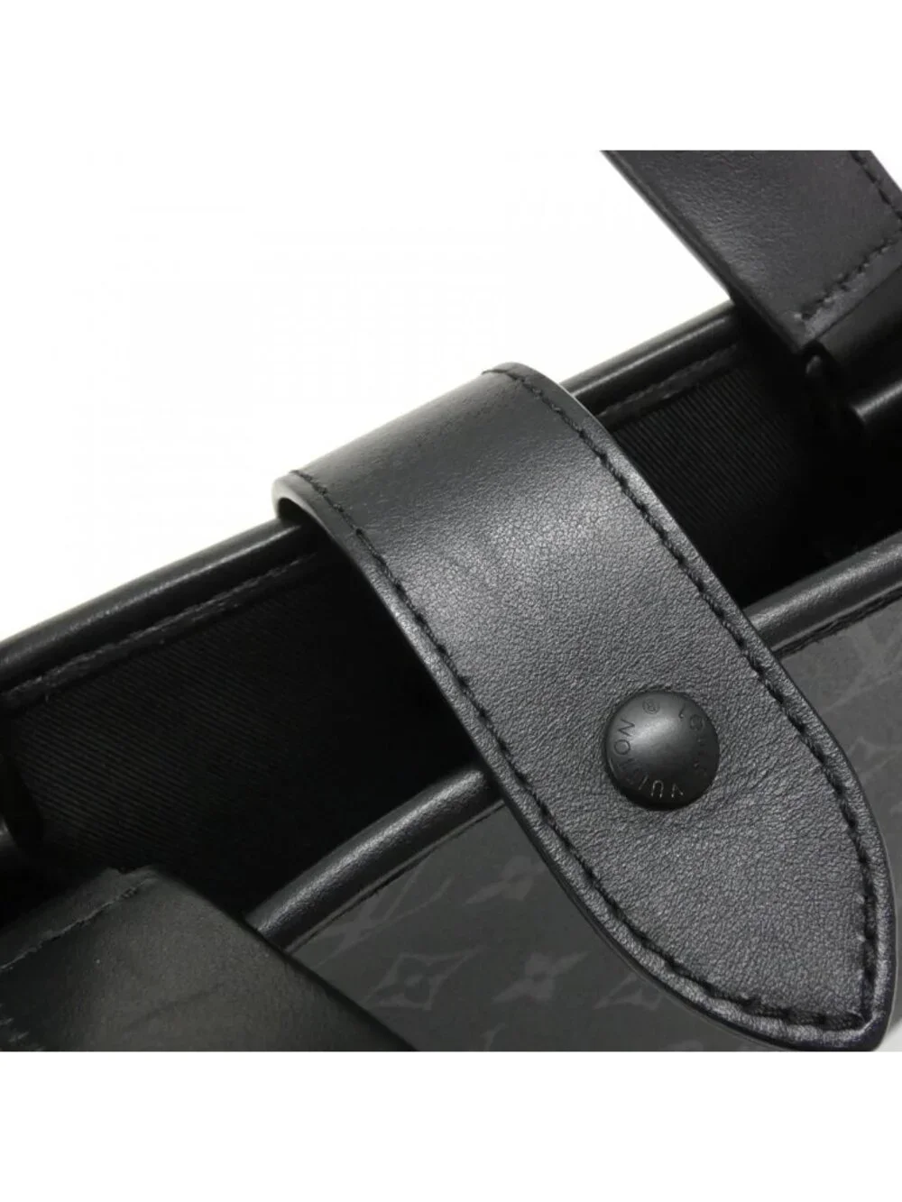 Louis Vuitton Monogram Eclipse Saumur